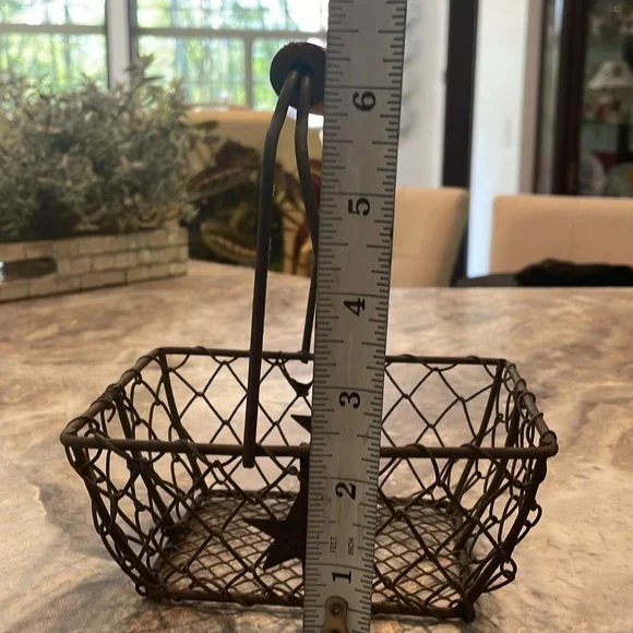 Wire baskets with wooden handle (set of 3) Rustic look - Picture 2 of 10